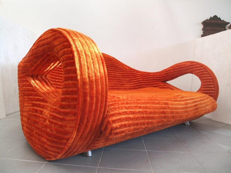 Requisite Möbel Sofa