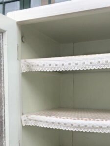 Küchenschrank creme Vintage Kredenz weiß Vollholz Küche Möbel kaufen Lieferung Shop antik Artdeco 40er-Jahre Omas Massivholz Möbel