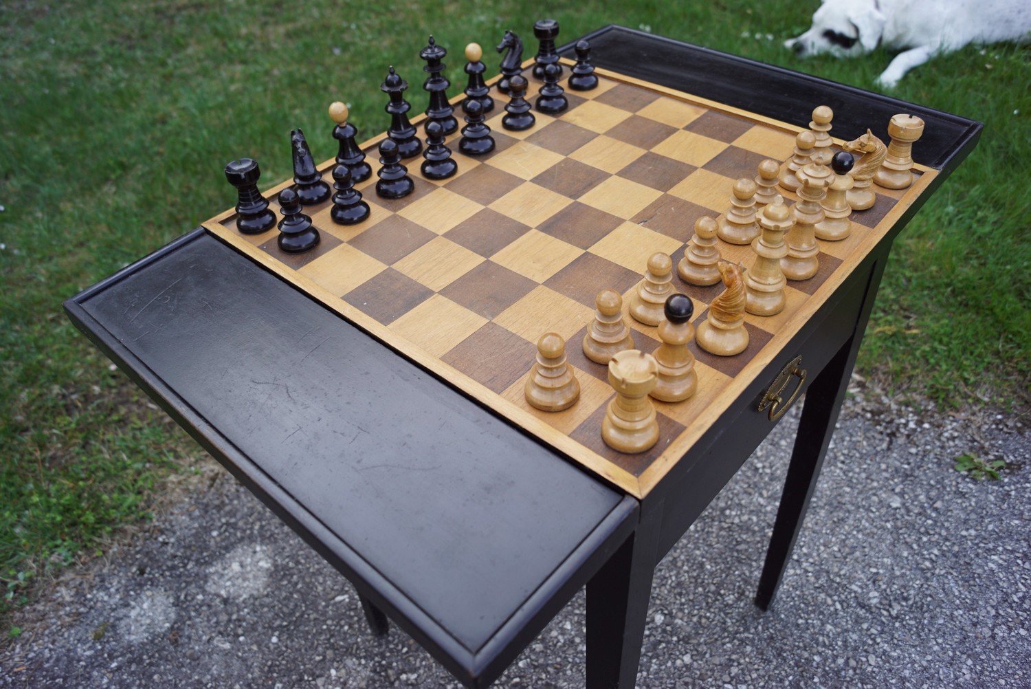 Pembroke Table antique Drop Leaf Spieltisch antiker Schachtisch mit Figuren Antiquität Jugendstil