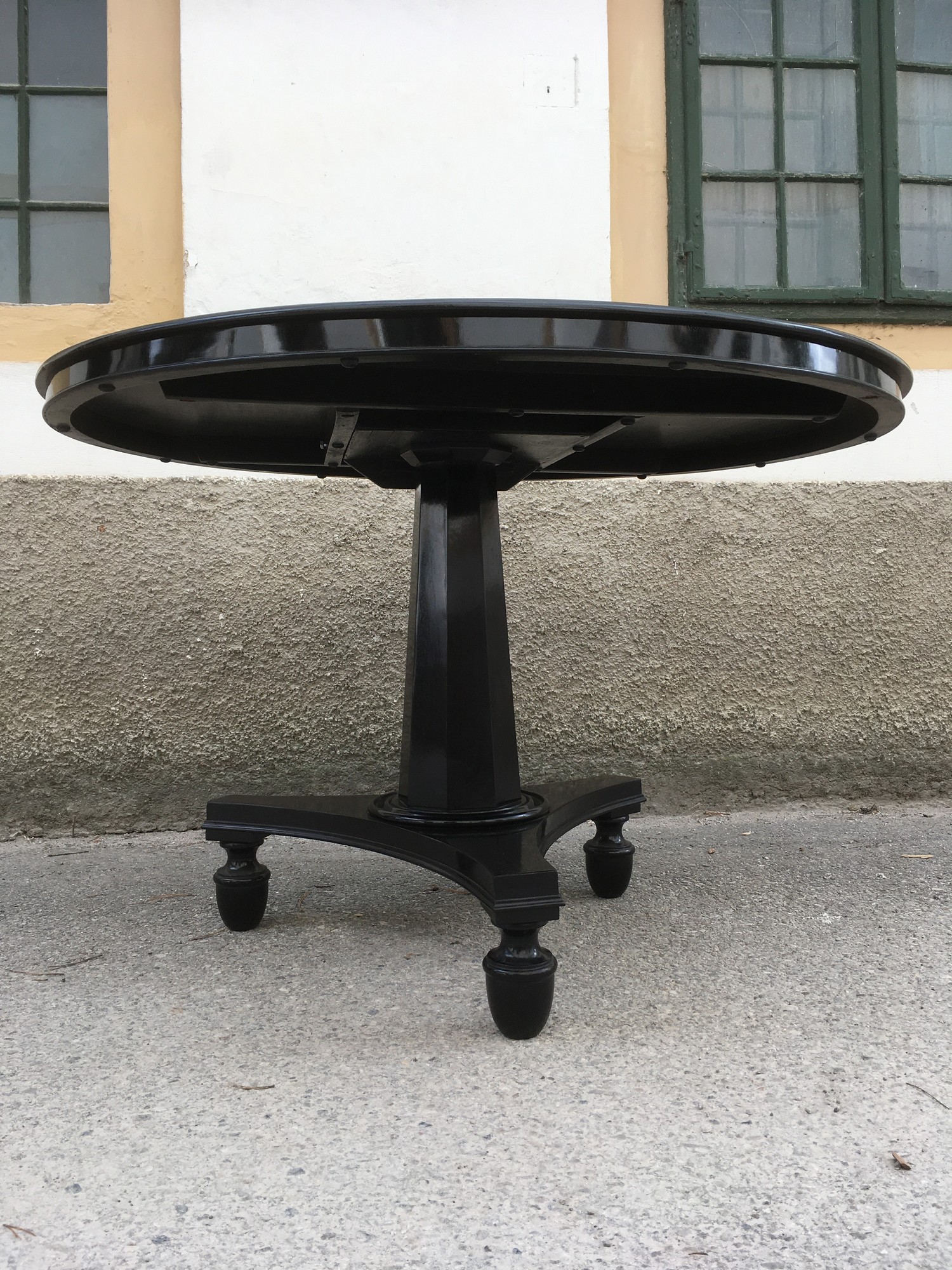 Tisch antik groß Esstisch restauriert Jugendstil Empire Biedermeier noir Schelllackpoliert Klavierlack